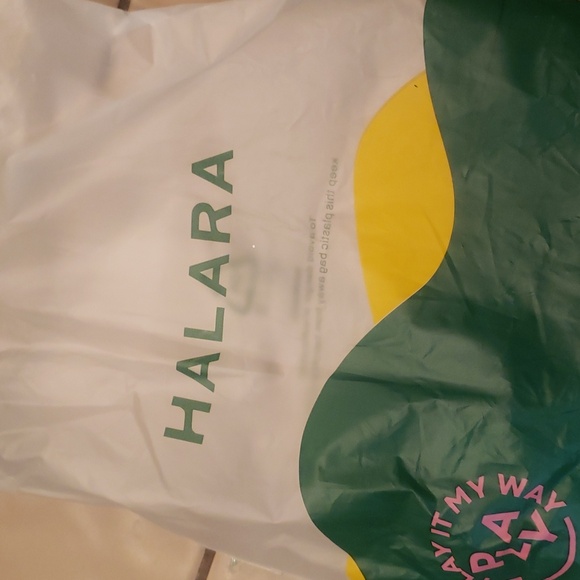 Halara High Waisted Button (L) - Picture 11 of 11